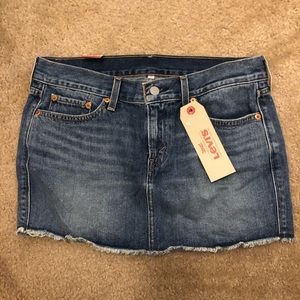Levi’s denim mini skirt